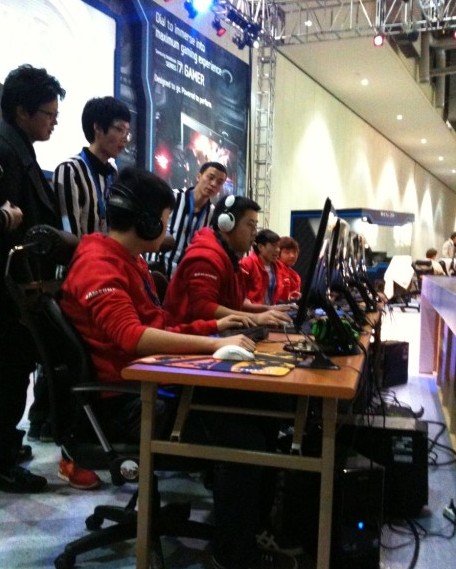 热情一浪高 热情一浪高