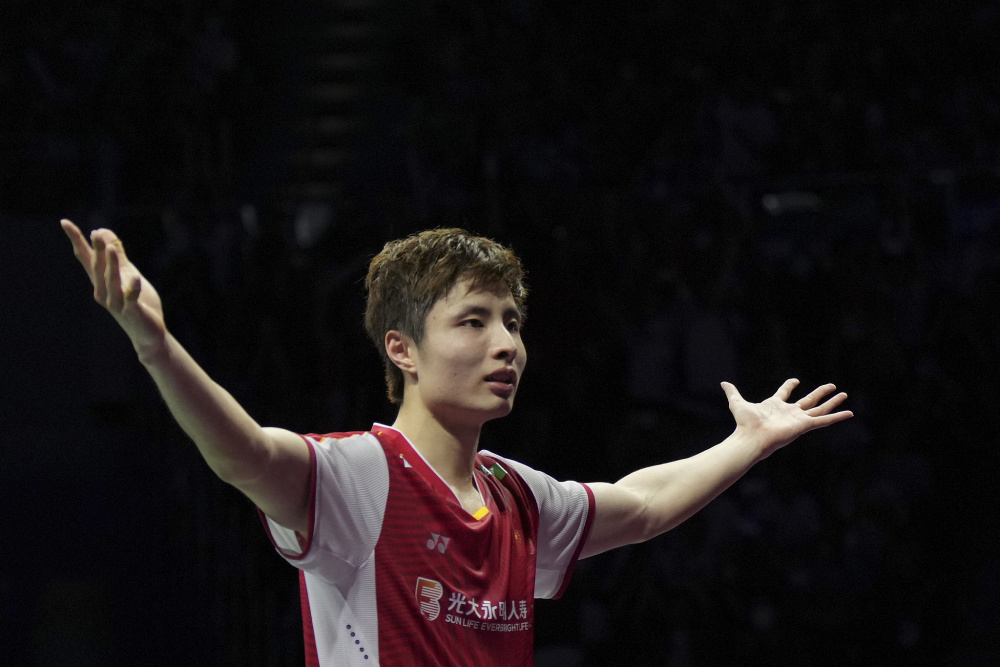 更关系到球 更关系到球