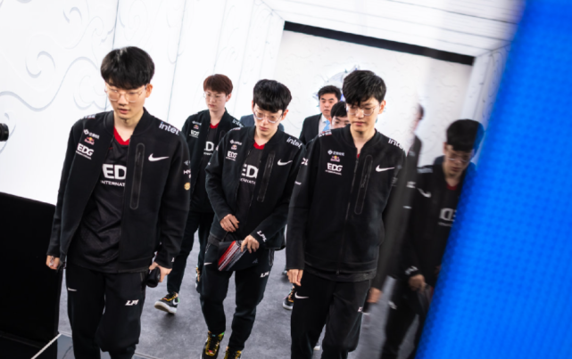 的转会交易 的转会交易